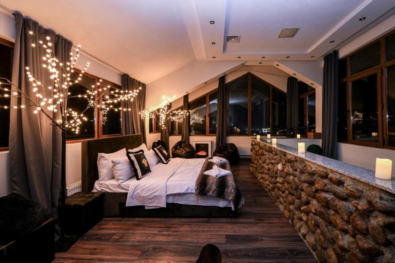 Family Hotel Ski Lift Hotel Bansko Exterior photo